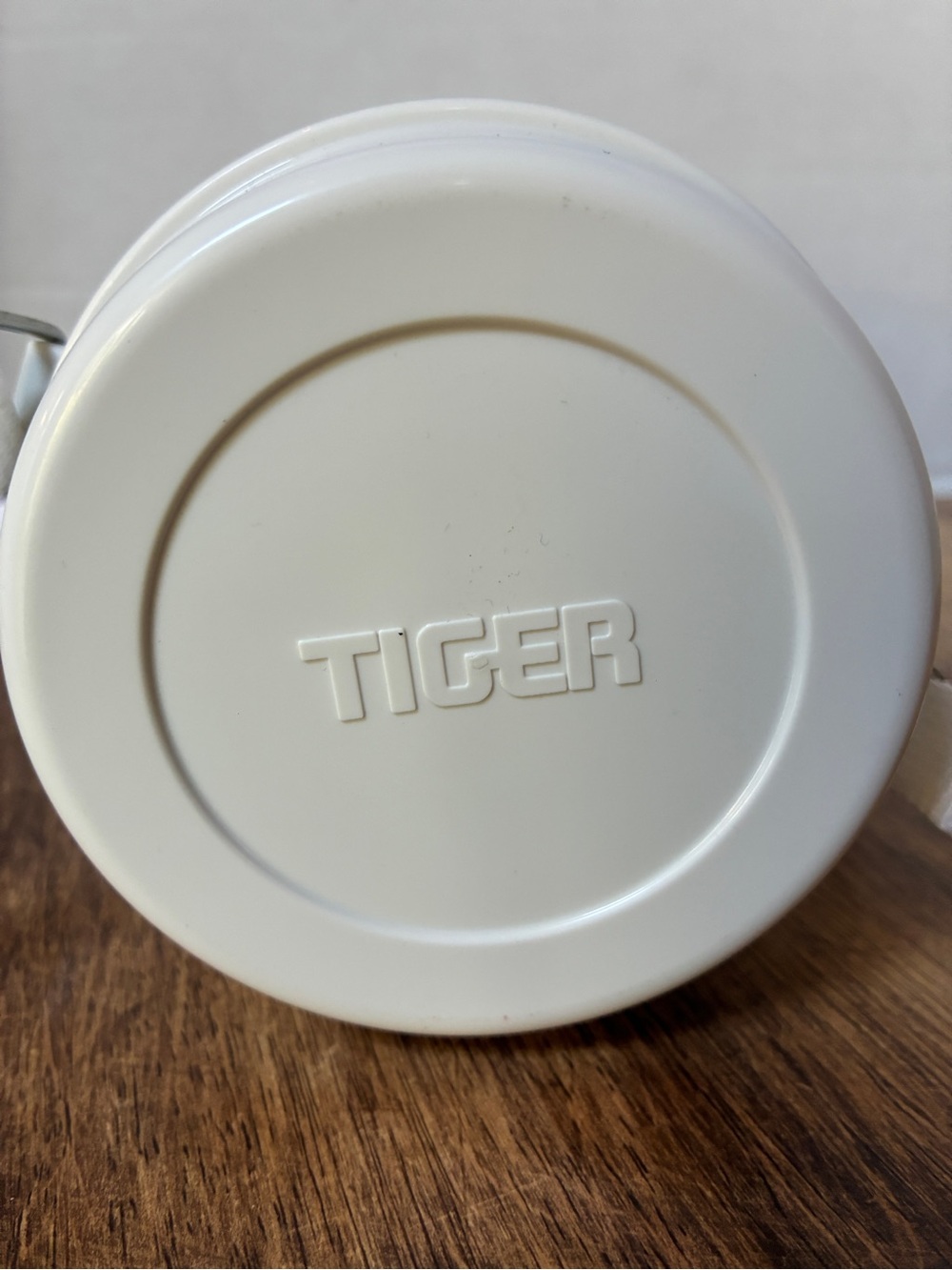 VTG Tiger Vacuum Thermos Bottle 1992 Olympics USA Mikasa Japan Strap RARE - Picture 6 of 10